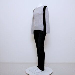 Aqua Cashmere Crewneck Color Block Long Sleeve Sweaters